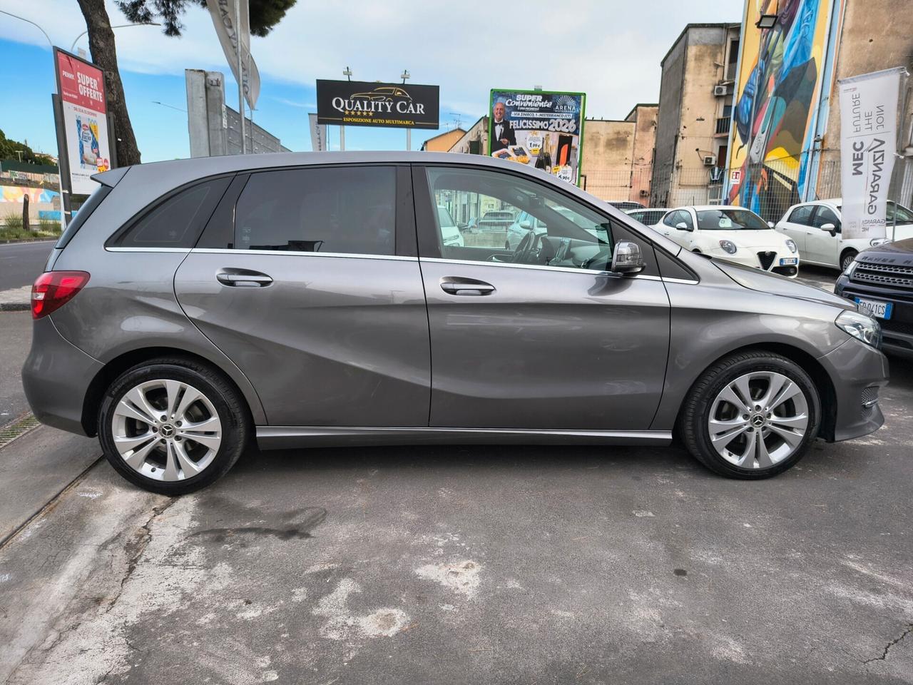 MERCEDES-BENZ AUTOMATICA B 180 DIESEL PREMIUM 2018