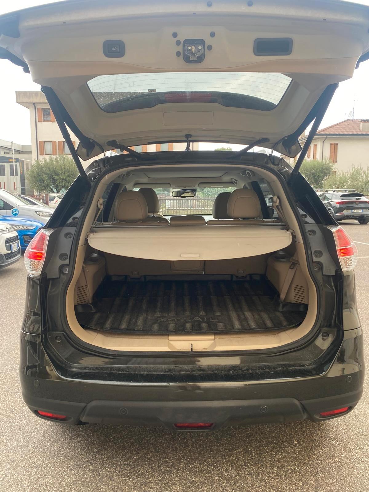 Nissan X-Trail 1.6 dCi 2WD Tekna