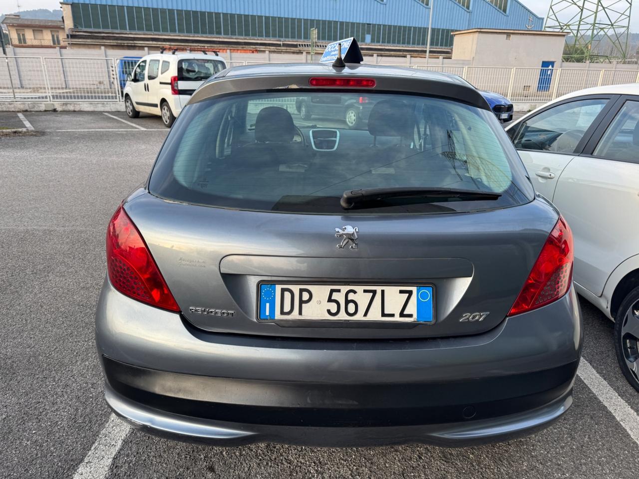 Peugeot 207 1.4 VTi 95CV 5p. X Line