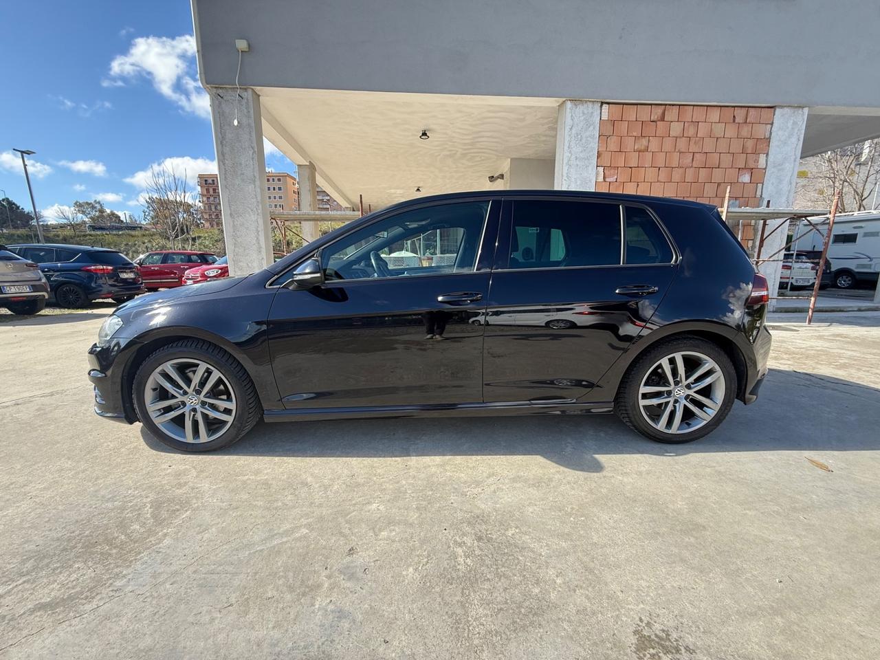 Volkswagen Golf 2.0 TDI 5p. R-Line BlueMotion Technology