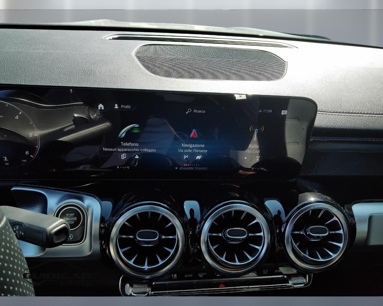 Mercedes-Benz GLB - X247 2019 - GLB 200 d Premium auto