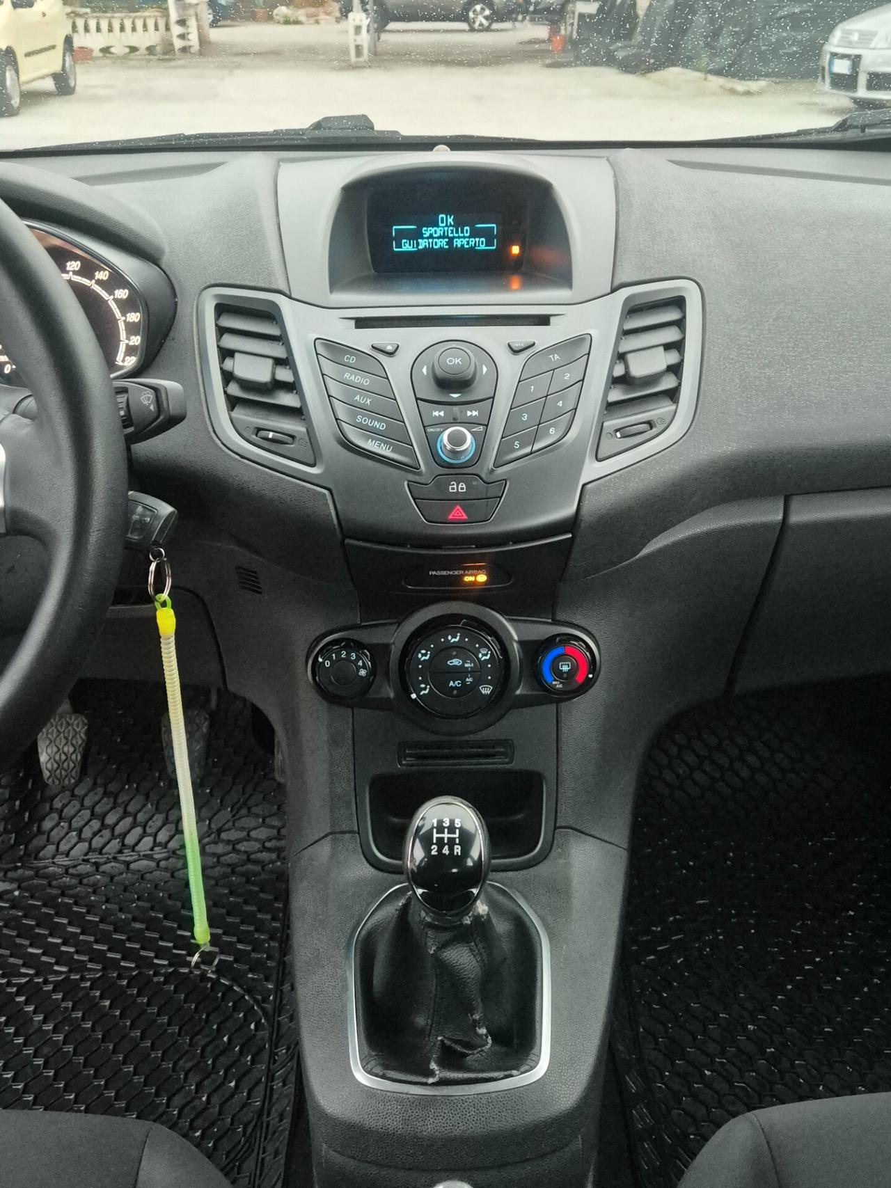 Ford Fiesta 1.4 5 porte Bz.- GPL Business