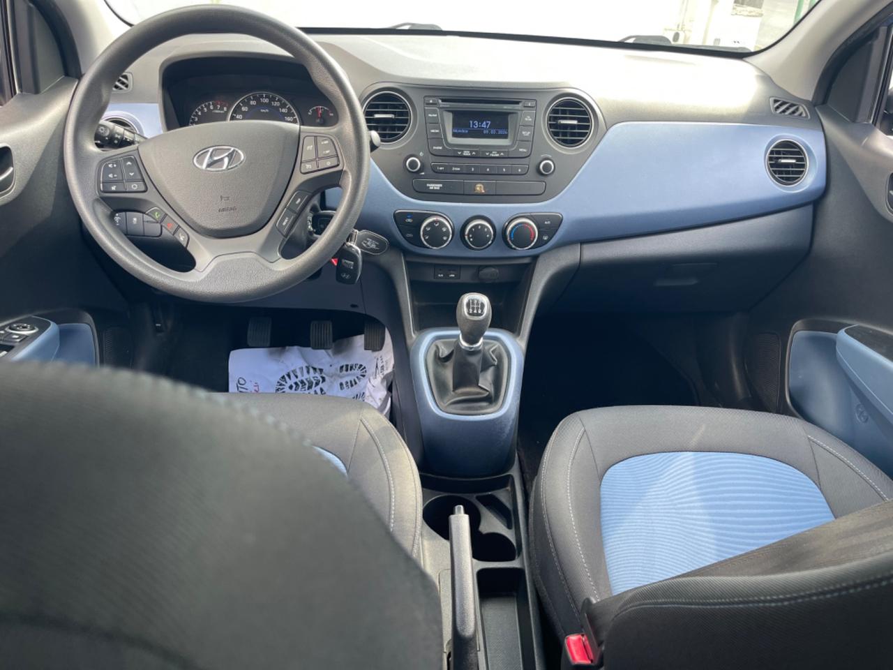 Hyundai i10 1.0 MPI Login FULL OPTIONAL