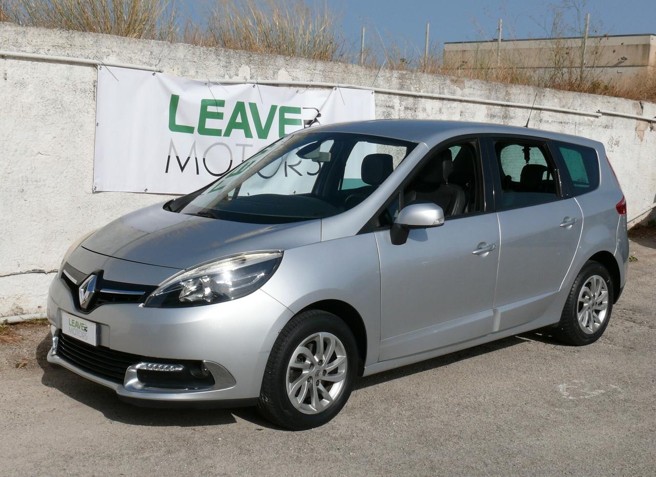 Renault Scenic 7 Posti (M1365)