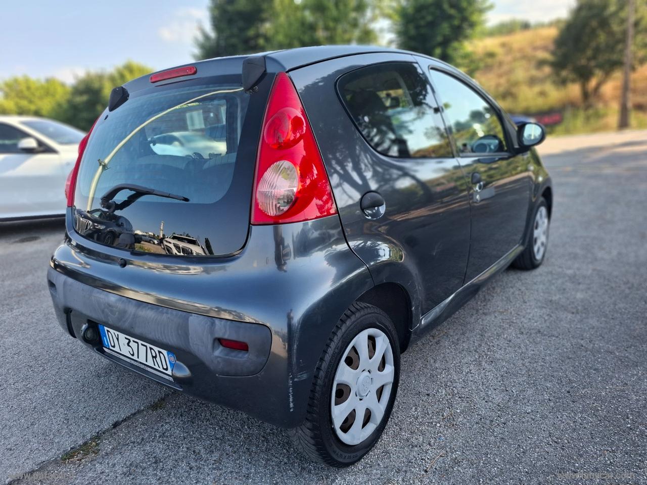 PEUGEOT 107 1.0 68 CV 5p. Desir