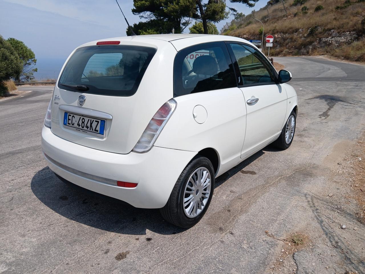 Lancia Ypsilon 1.2 Benzina