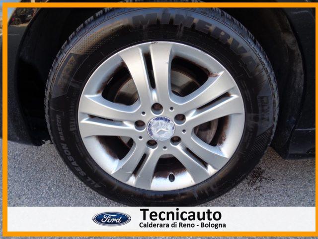 MERCEDES-BENZ B 180 CDI Executive