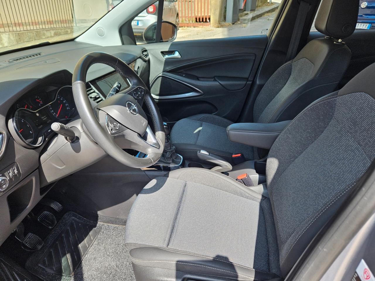 OPEL CROSSLAND 1500 DIESEL CHILOMETRI CERTIFICATI