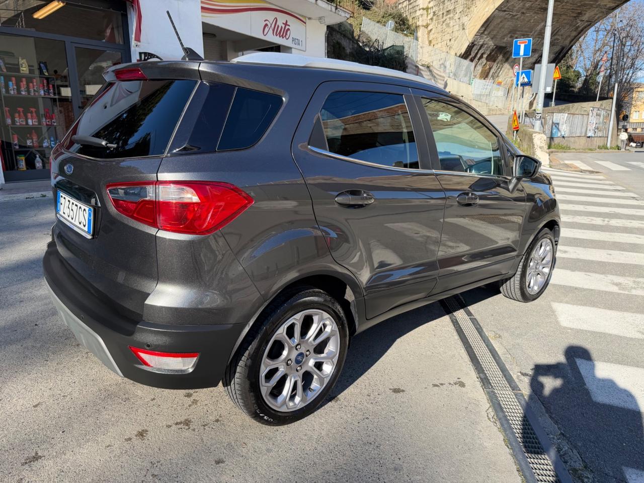 FORD ECO SPORT 1.0 TITANIUM KM 39 MILA !!!!