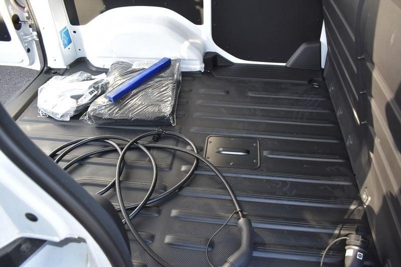 Nissan Townstar EV Townstar 11kW Van Acenta PC