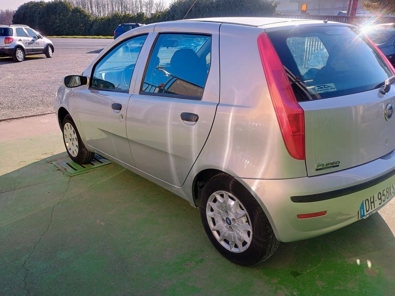FIAT PUNTO 1.2B. 80.000KM