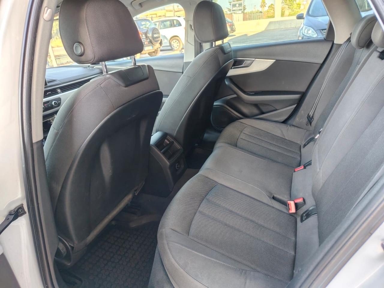 Audi A4 Avant 2.0 TDI 122 CV