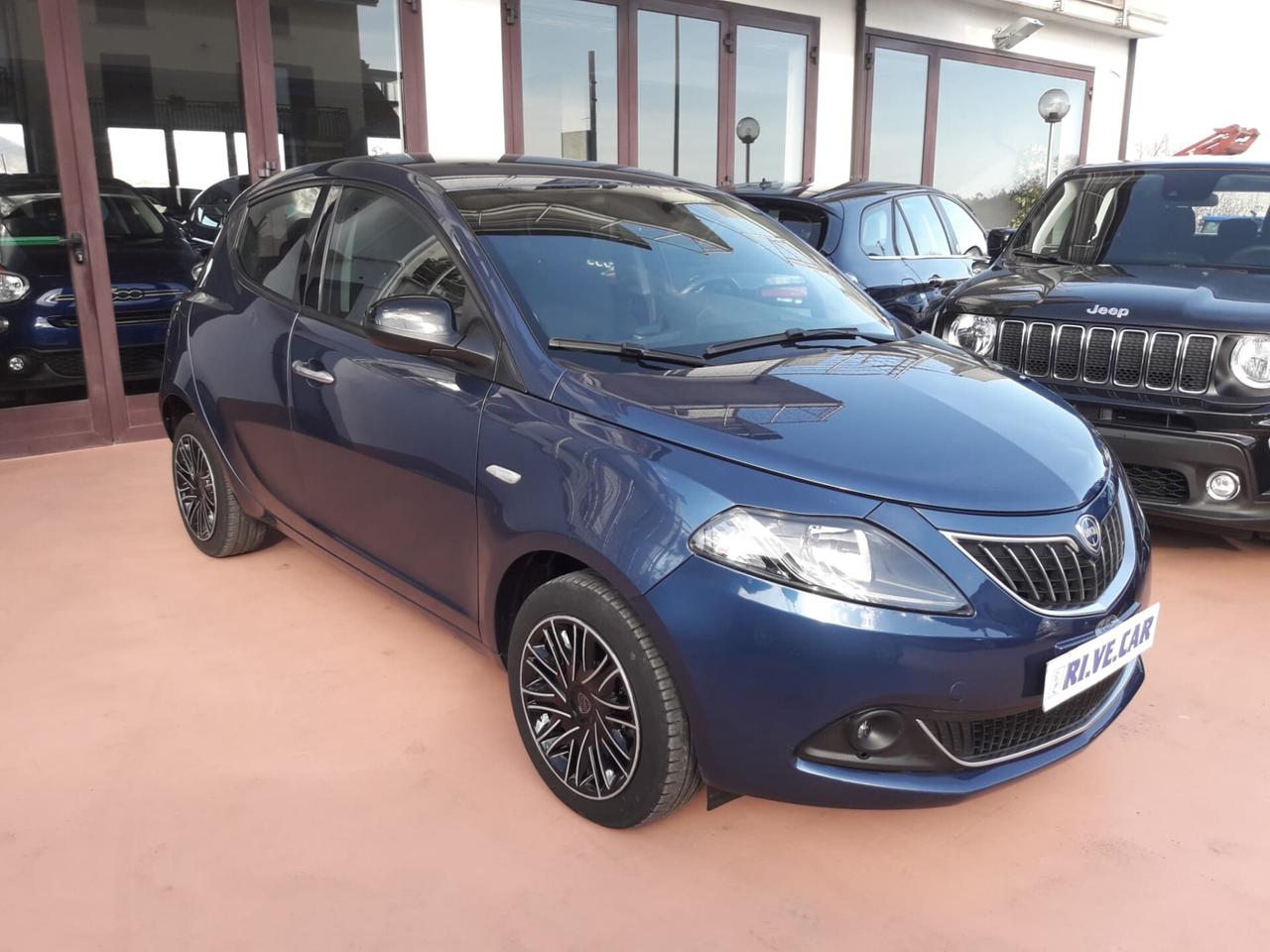 Lancia Ypsilon 1.0 FireFly 5 porte S&S Hybrid Gold