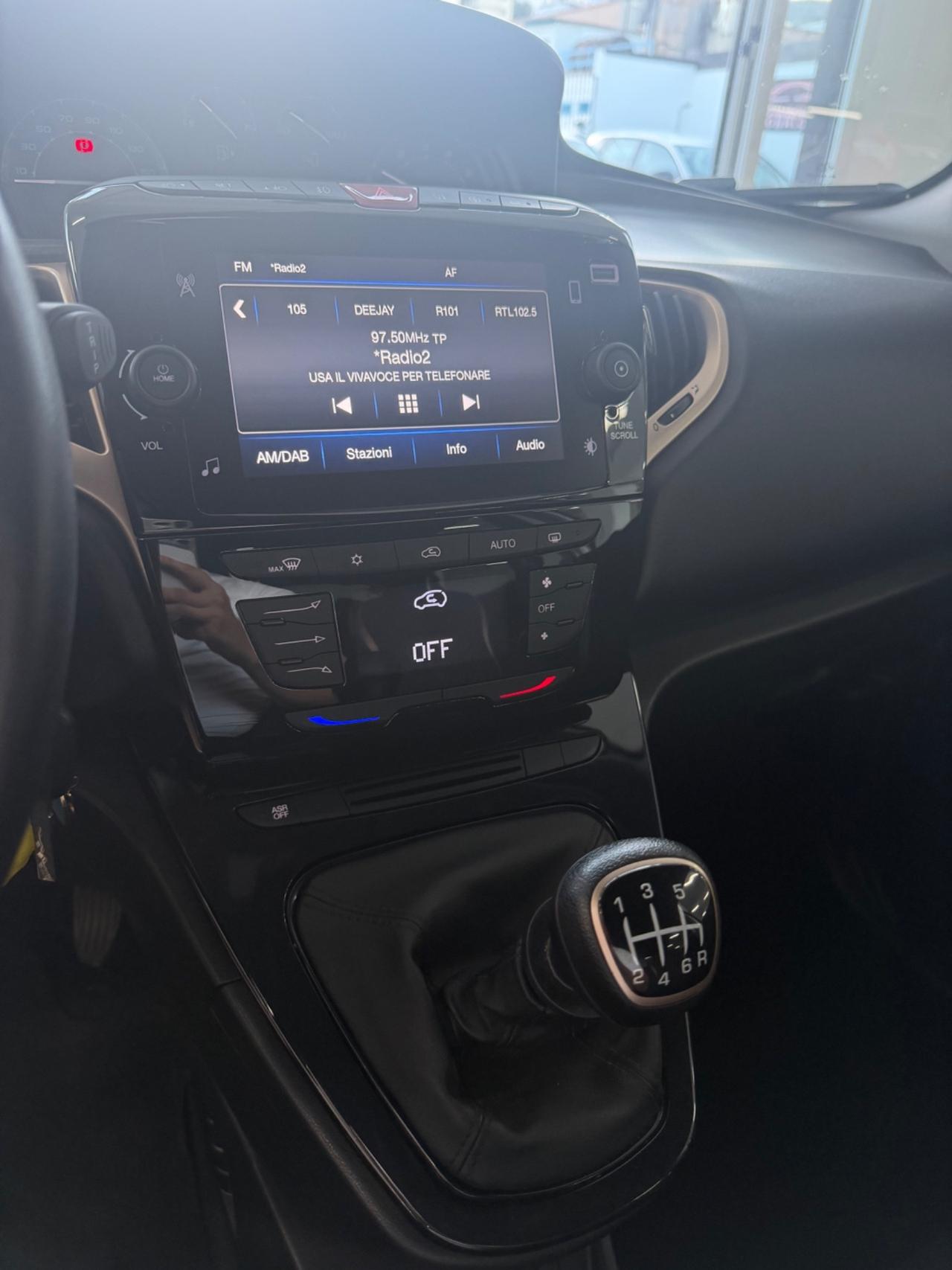 Lancia Ypsilon 1.0 Alberta Ferretti FINANZIABILE