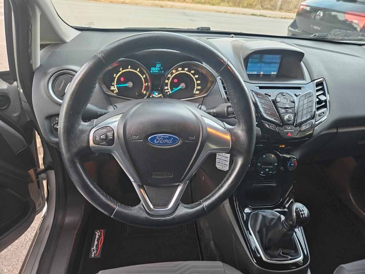 Ford Fiesta 5p. 1.4 BENZ/GPL Titanium 95cv