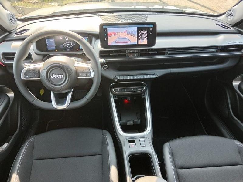 Jeep Avenger BEV BEV 156cv Summit