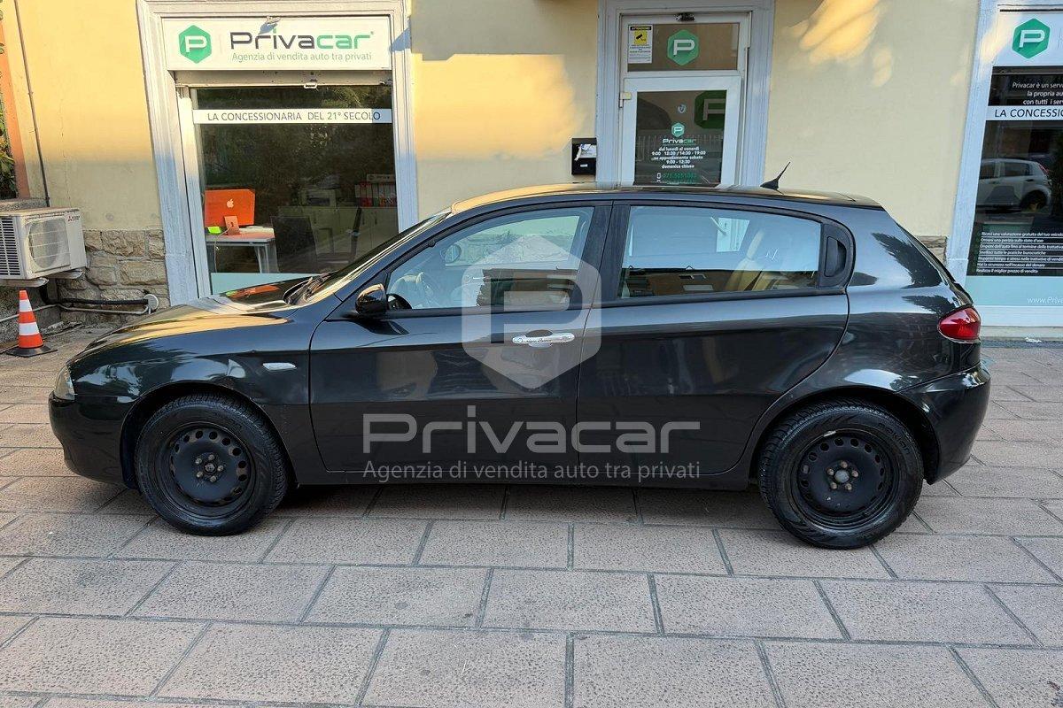 ALFA ROMEO 147 1.9 JTD M-JET 16V 5 porte Black Line