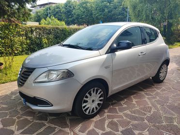 Lancia Ypsilon 1.2 Benz 5 porte euro 5B neopatentati