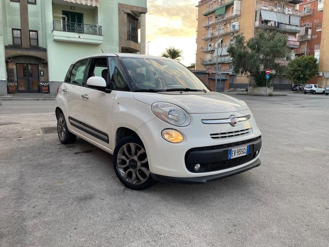 Fiat 500L 0.9 TwinAir Natural Power Lounge Full Perfetta