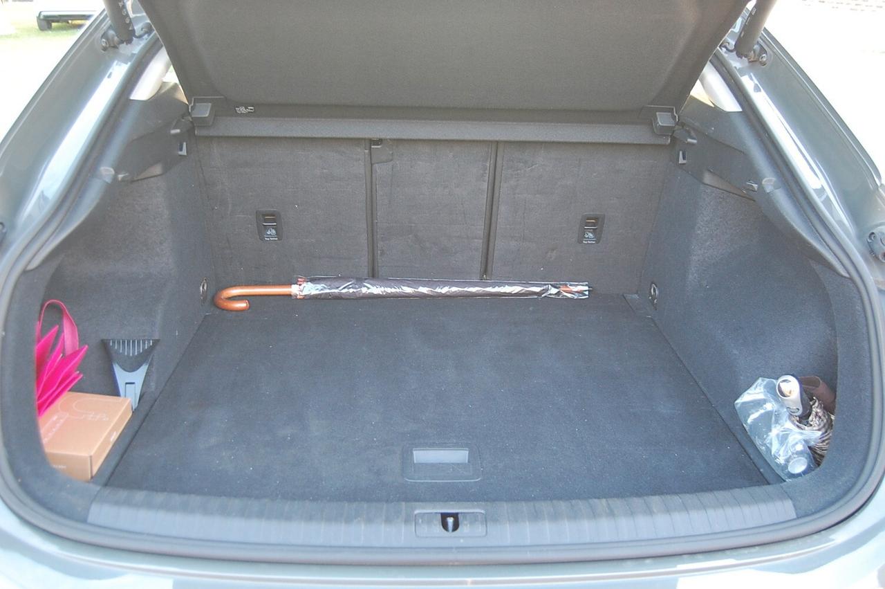 Audi Q3 35 TDI S tronic Business