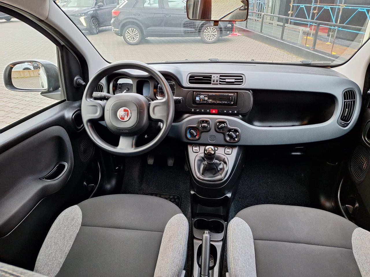 Fiat Panda 1.0 FireFly S&S Hybrid X NEOPATENTATI