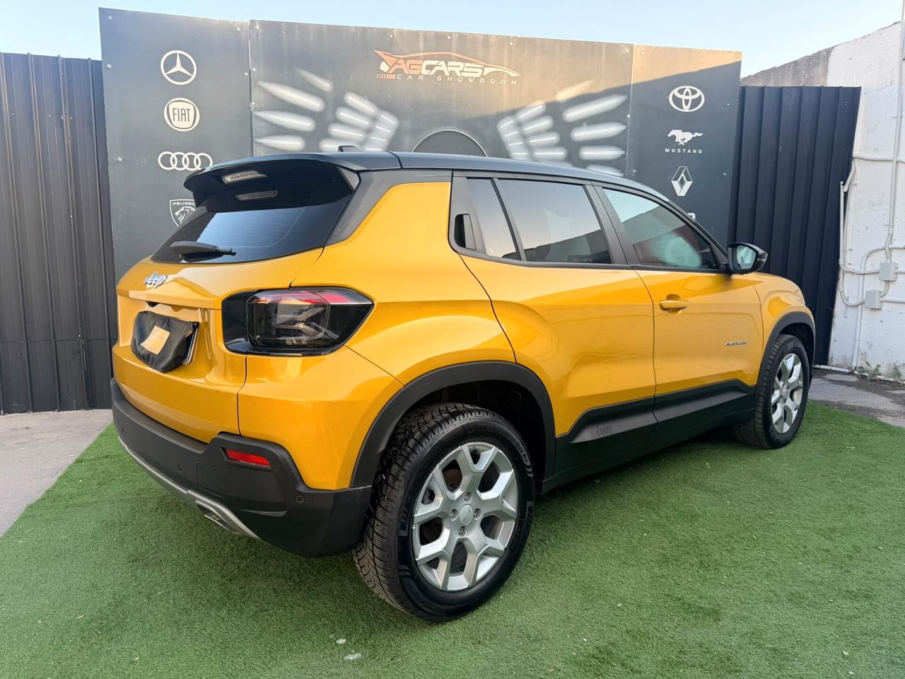 Jeep Avenger 1.2 Turbo 100 CV Summit