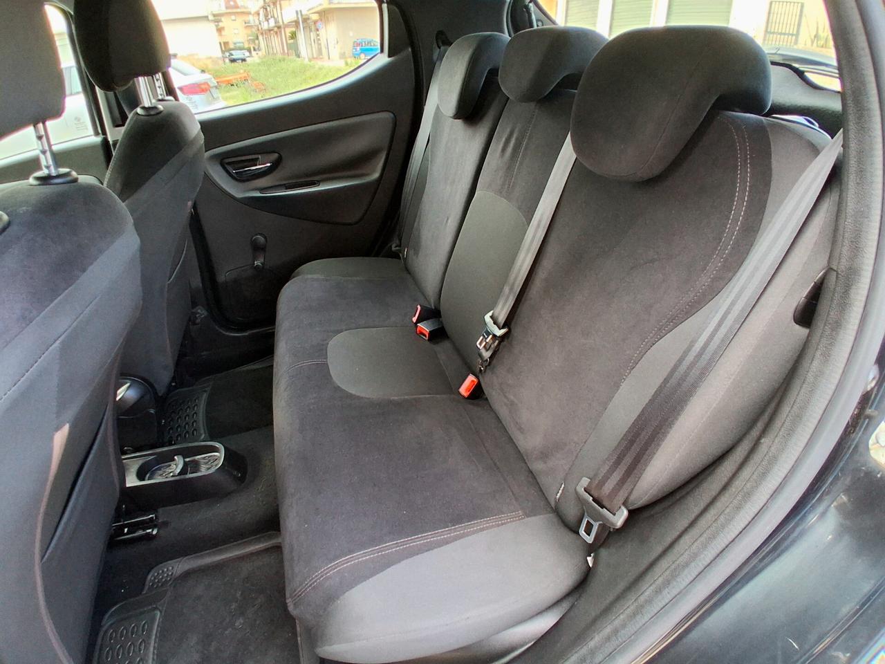 LANCIA YPSILON GOLD 1.2 BENZINA 70CV