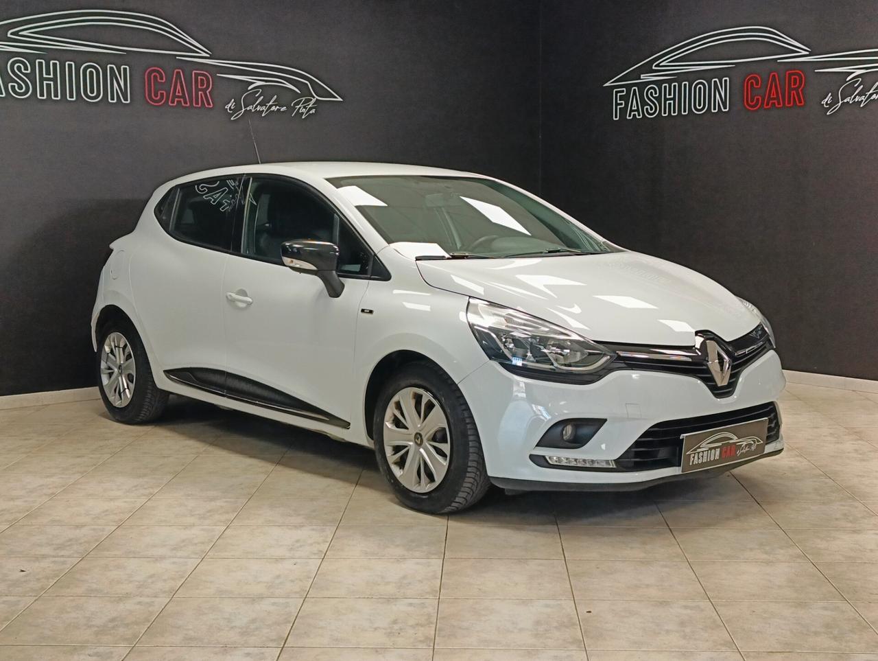 Renault Clio dCi 8V 75 CV 5 porte Moschino Life