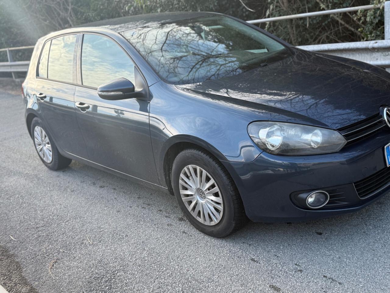Volkswagen Golf 1.6 TDI DPF 5p. Highline