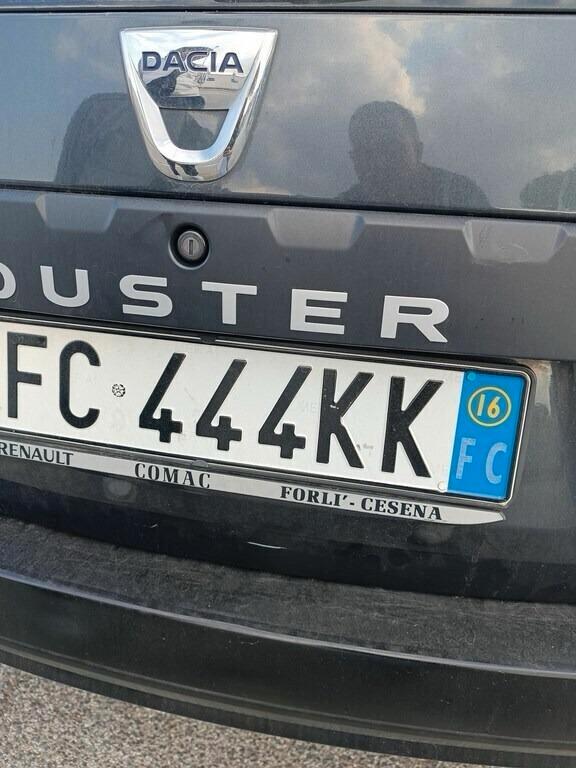 2 Dacia Duster 2016 (Diesel & GPL)