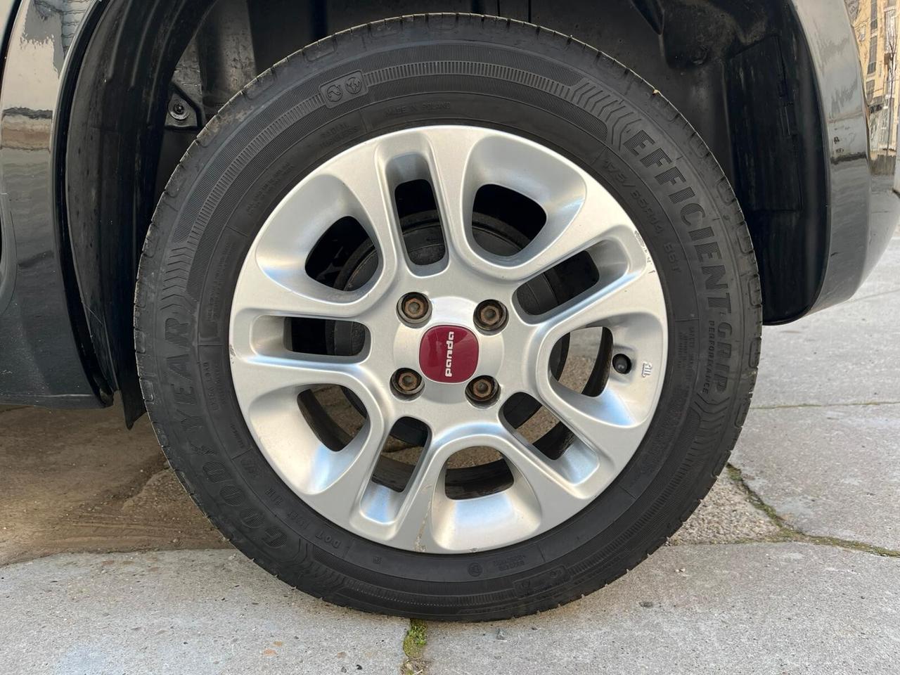 Fiat Panda 1.2 Lounge OK NEOPATENTATI