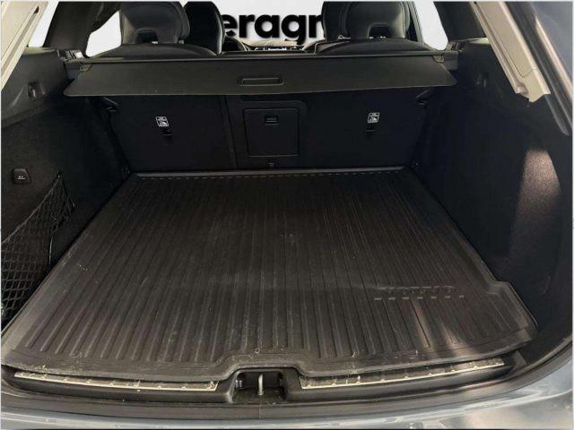 VOLVO XC60 B4 (d) AWD automatico Ultimate Bright N1