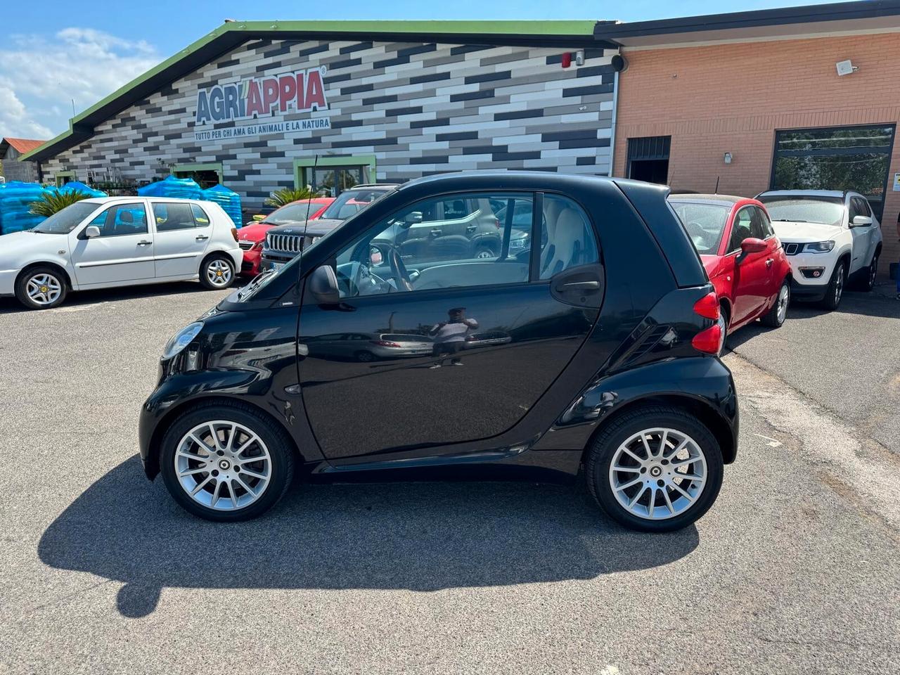 Smart ForTwo 1.0 MHD (BENZ) 52KW PASSION 2011