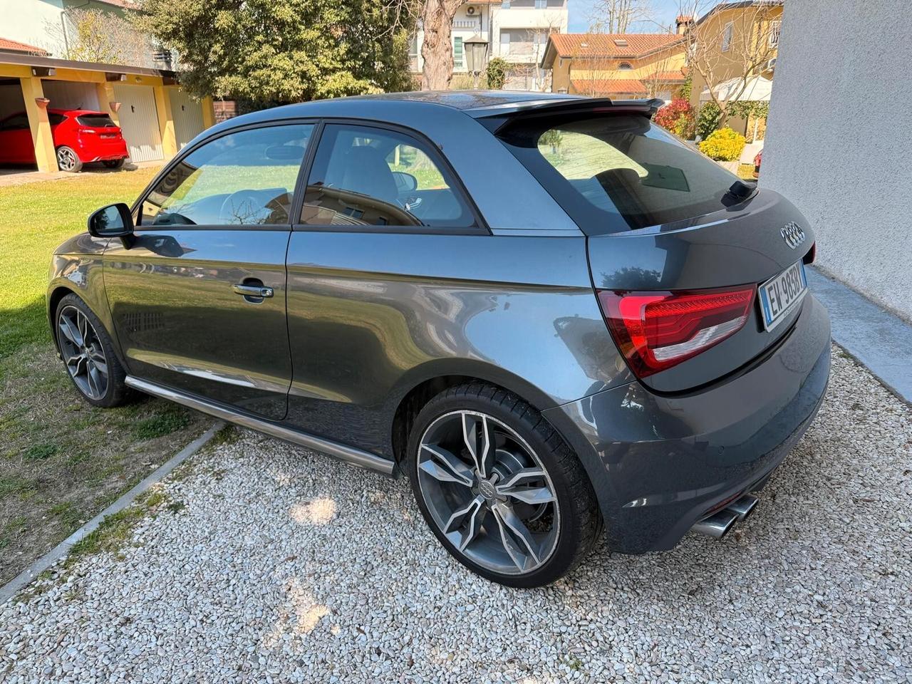 Audi A1 S1 2.0 TFSI quattro - SUPER PREZZO!!!