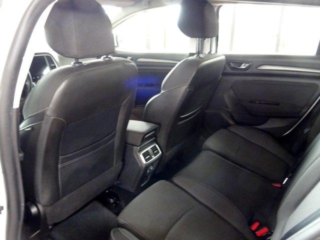 RENAULT Megane Sporter Blue dCi 115 CV EDC Equilibre N1 Autocarro