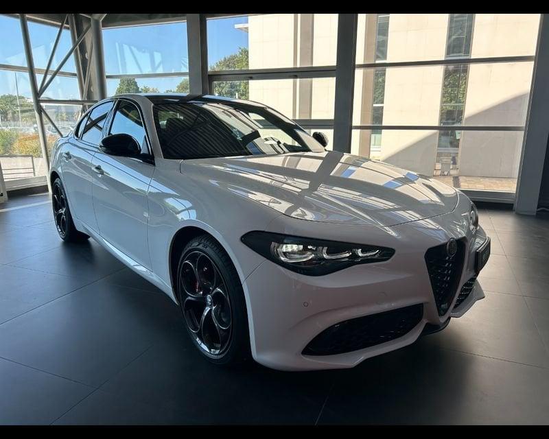 Alfa Romeo Giulia 2.2 Turbodiesel 210 CV AT8 AWD Q4 Tributo Italiano