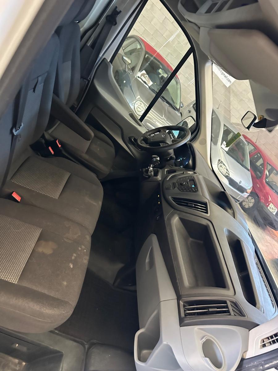 FORD TRANSIT 7P
