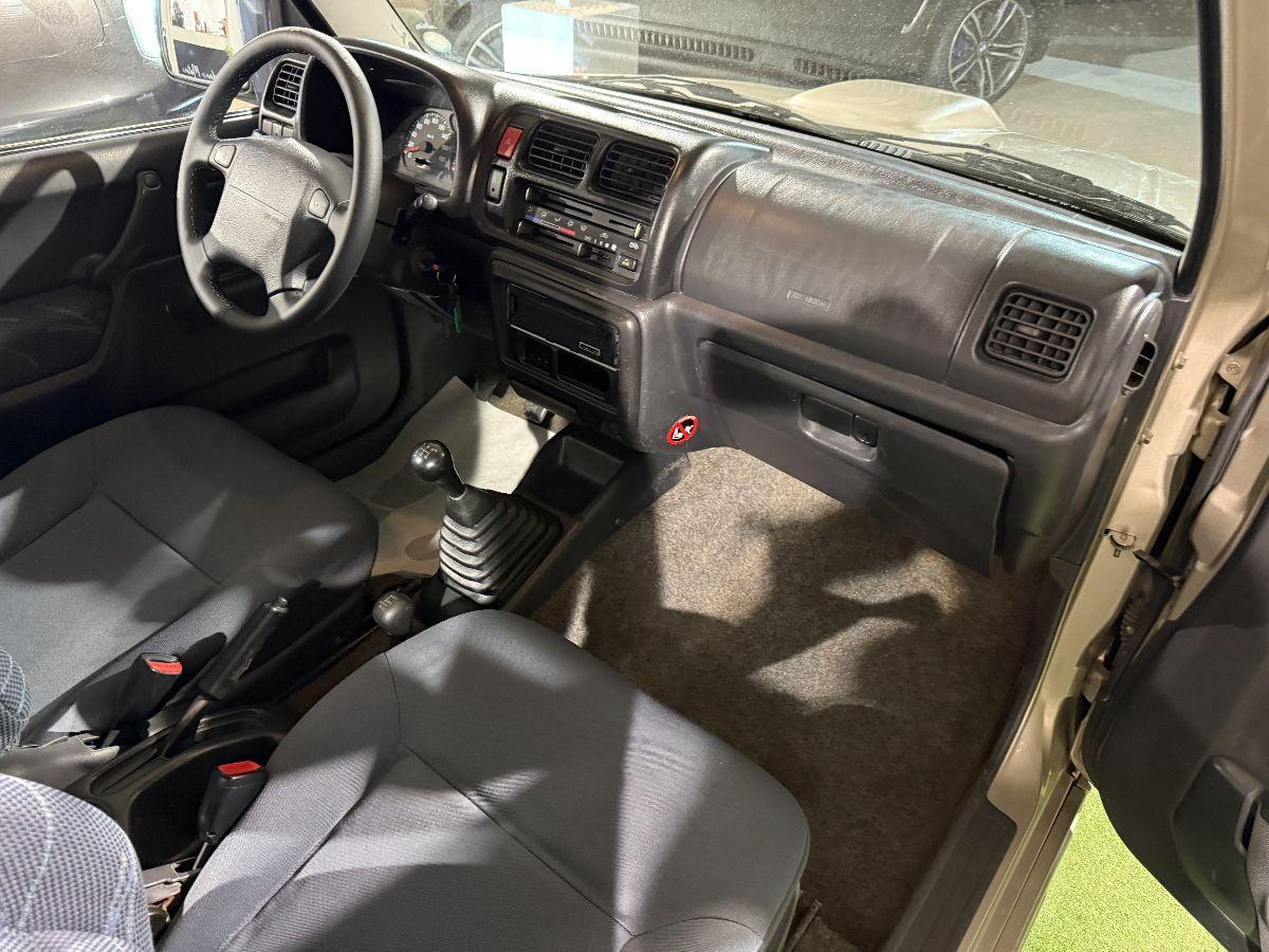 SUZUKI - Jimny 1.5 ddis td 4wd