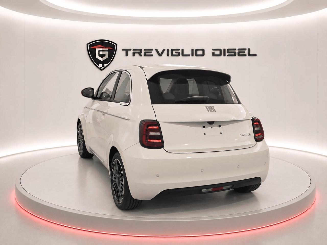 Fiat 500 Berlina Hybrid La Prima KM ZERO