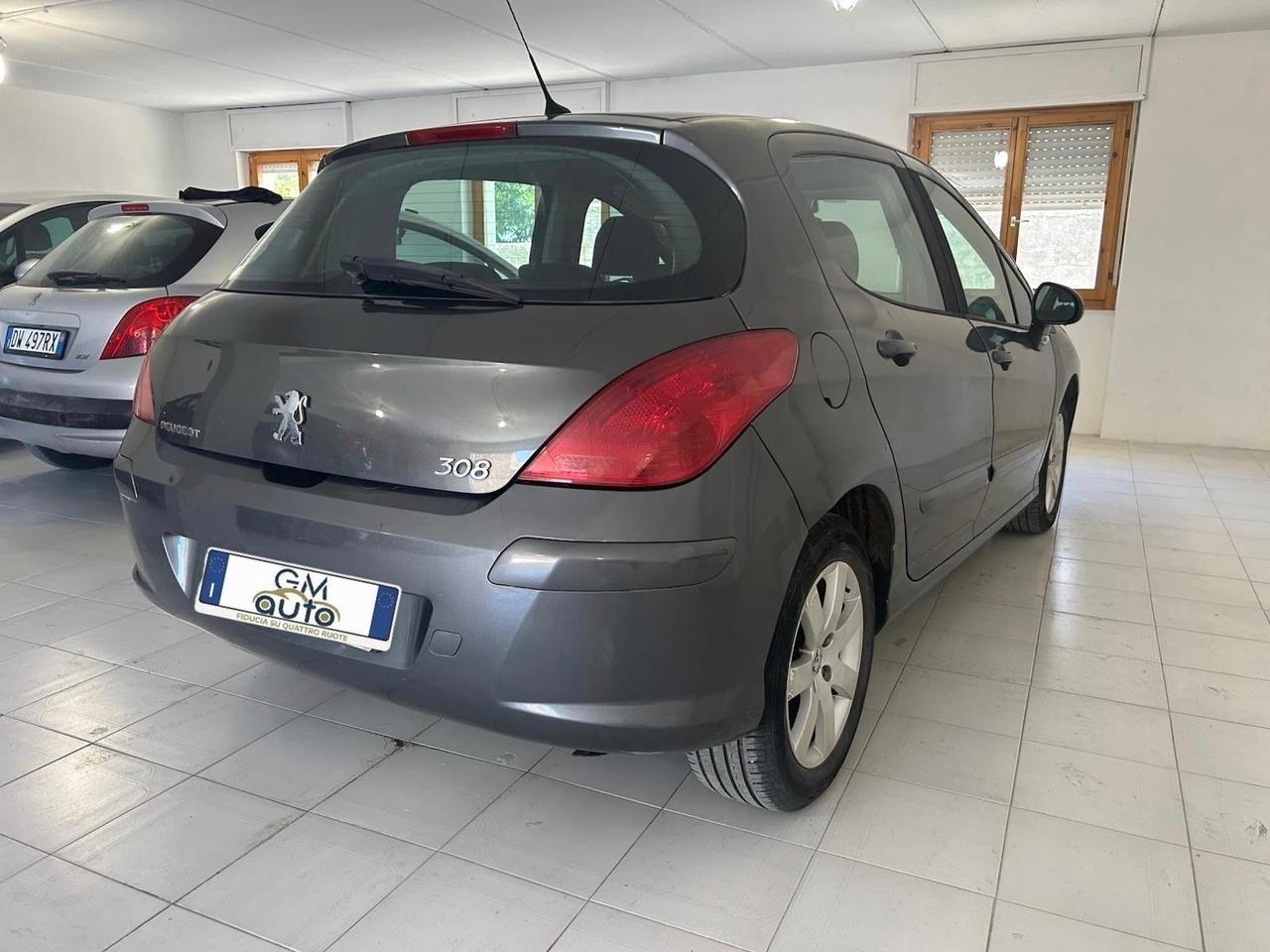 Peugeot 308 2.0 HDi 5p. Féline