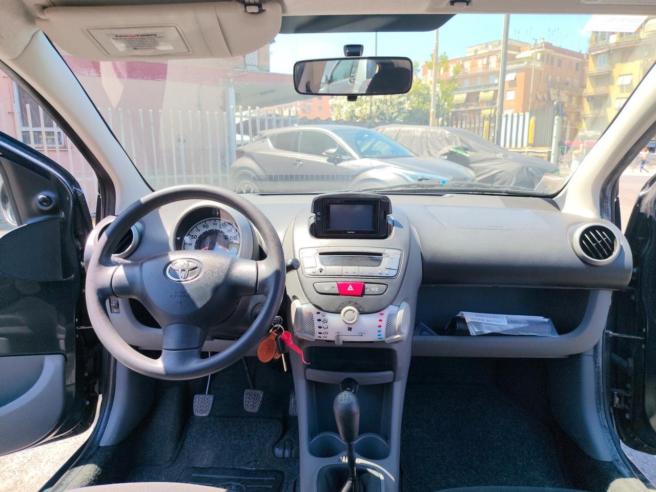 Toyota Aygo 1.0 5 porte Now Connect !24.000 km!