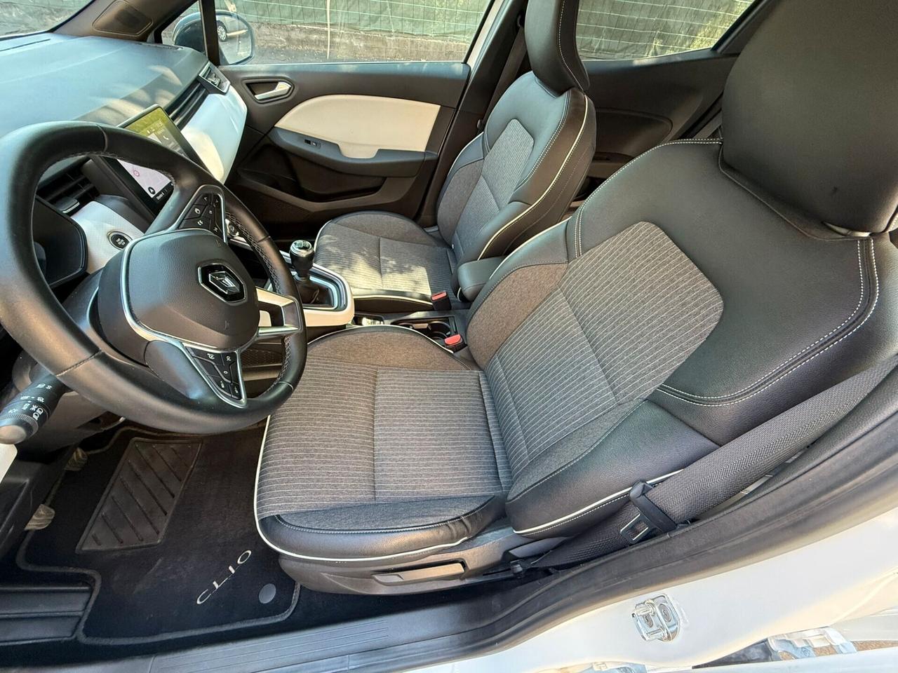 Renault Clio 1.0 intens GPL UNICO-PR