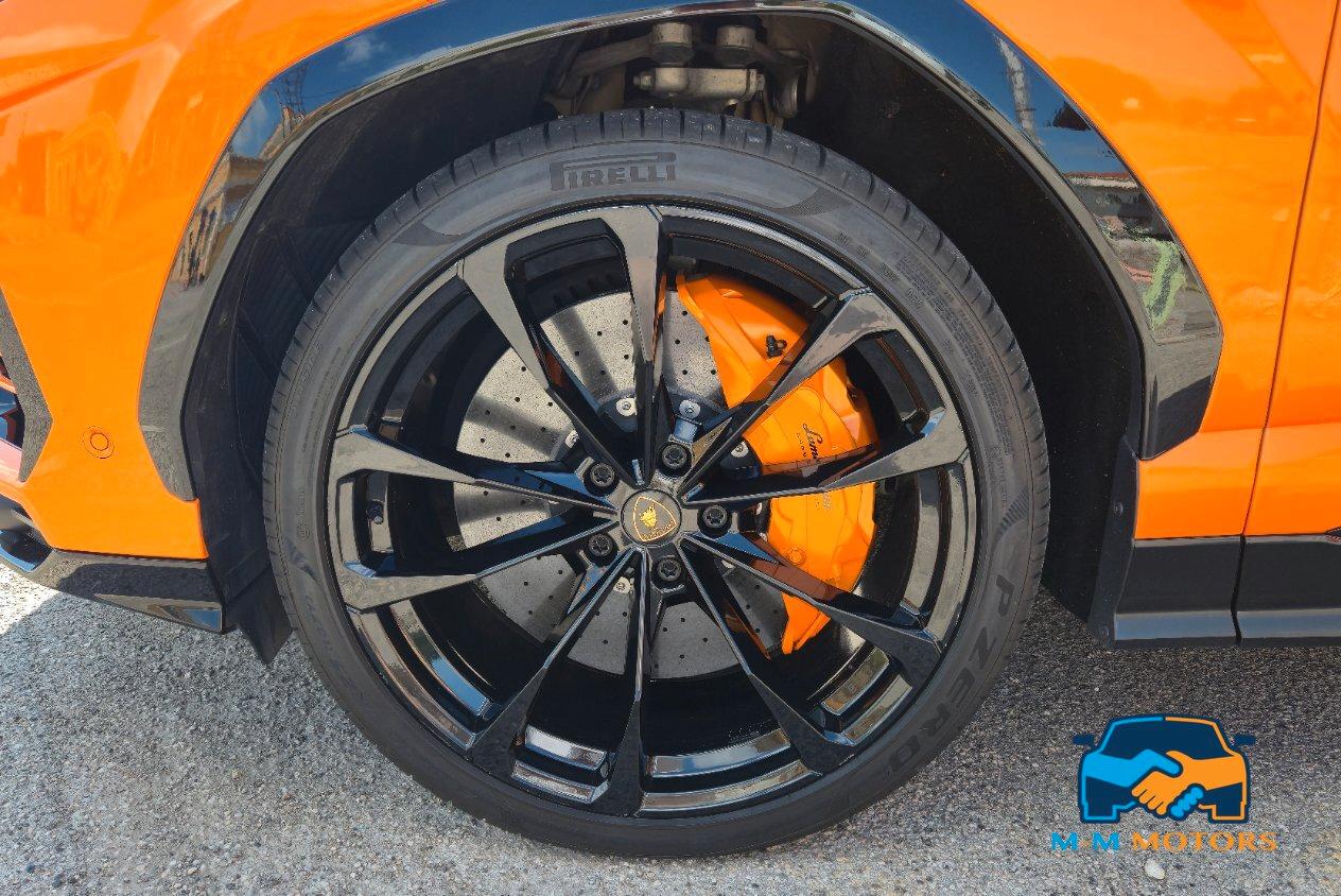 Lamborghini Urus 4.0 V8 auto