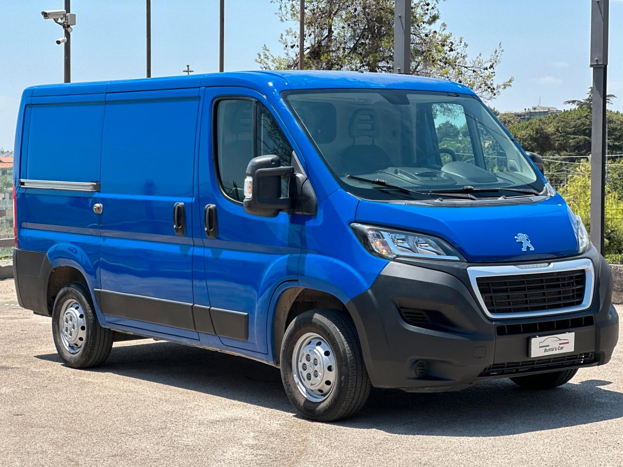 PEUGEOT BOXER 2.0BlueHDi 330L1H1Komfort IVA ESP.