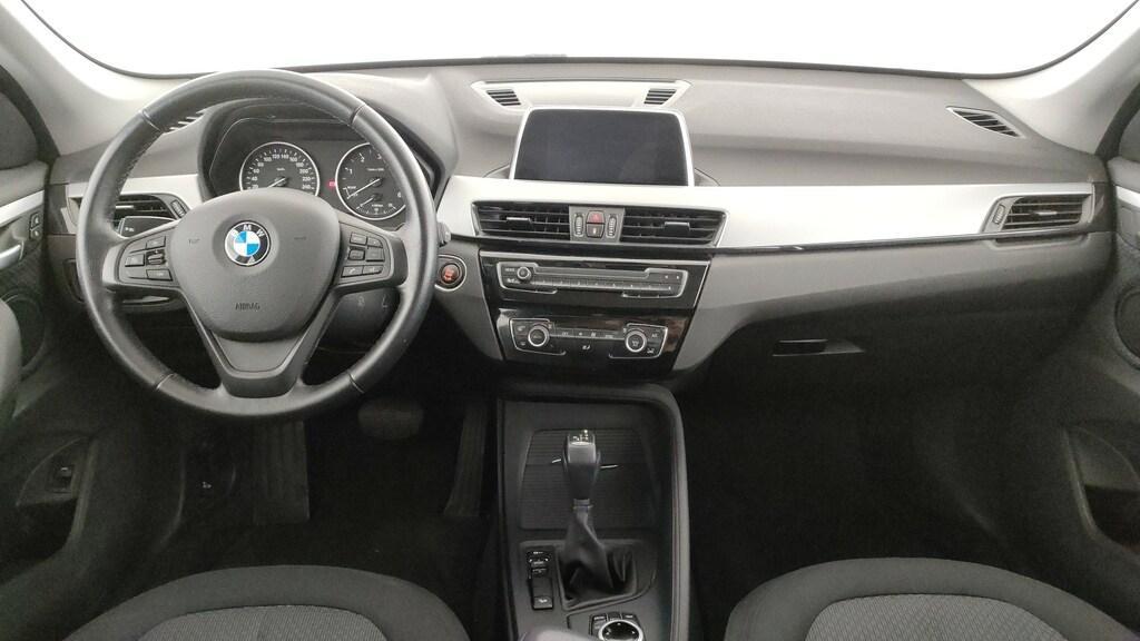 BMW X1 18 d Business xDrive Steptronic