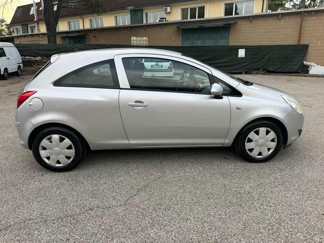 OPEL Corsa 1.2 3P SportBellissima senza nessun lavoro da fare