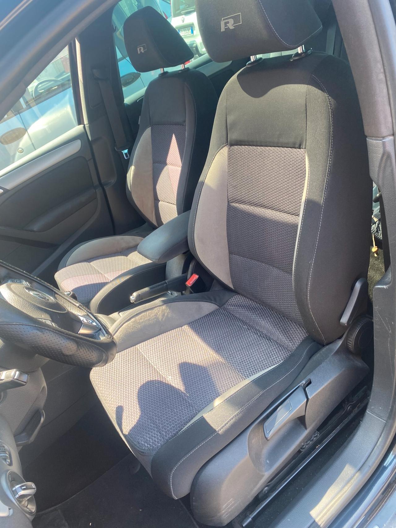 Volkswagen Golf 2.0 TDI 140CV 4Motion. 5p. R-Line