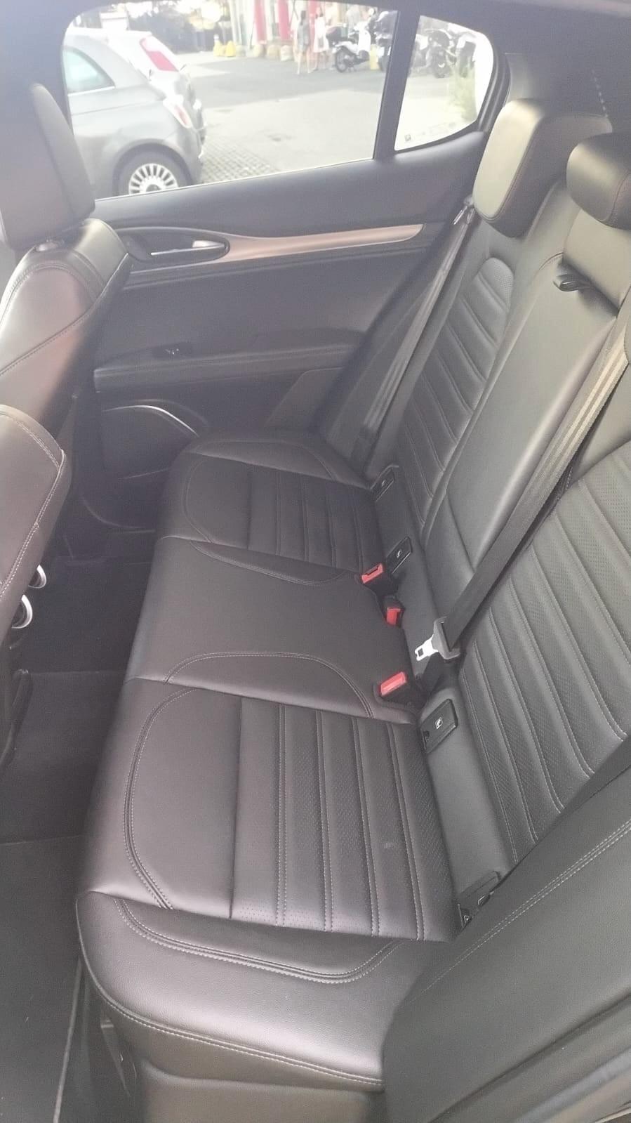 Alfa Romeo Stelvio 2.2 Turbodiesel 210 CV AT8 Q4 Veloce POSSIBILTA' DI GARANZIA EUROPEA