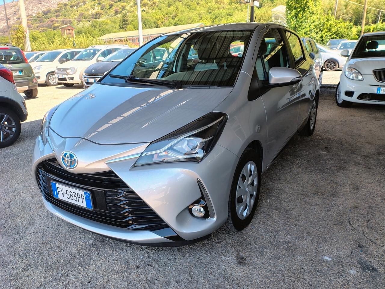 Toyota Yaris 1.5 Hybrid 5 porte Active