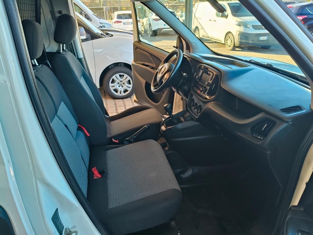 Fiat Doblo Doblò 1.6 MJT 105CV S&S PL-TA Cargo Maxi XL Business